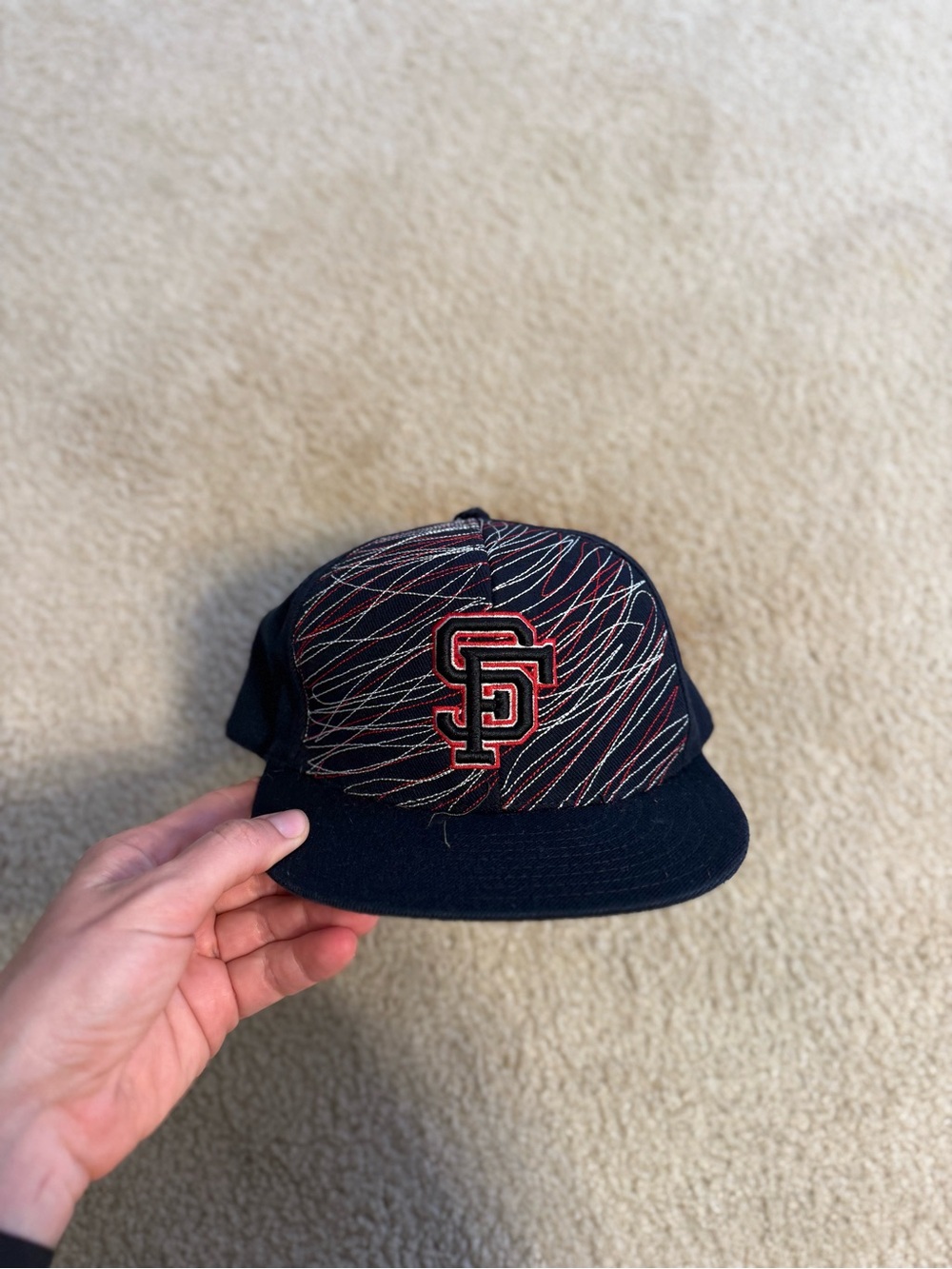 American Needle SF Giants Hat
Mens 7 1/4 Navy